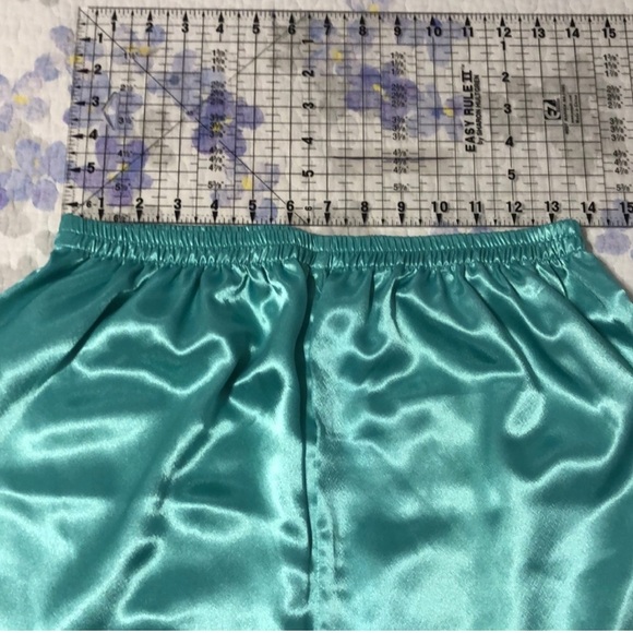 Vintage Victoria's Secret Gold Label 2 Piece
Button Up Night Shirt & Pajama Pant - Picture 13 of 15